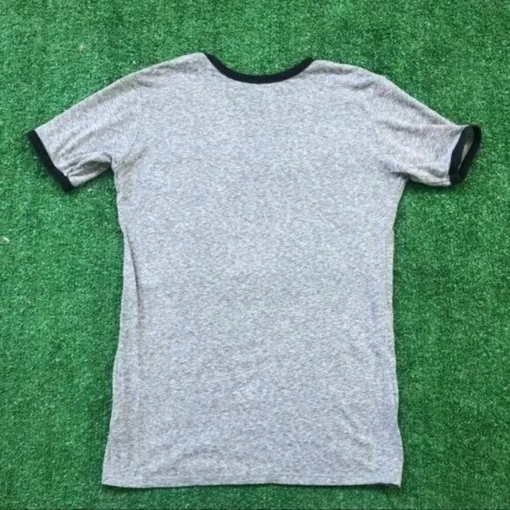 Mickey & Minnie Disney Short Sleeve Shirt - Picture 7 of 7